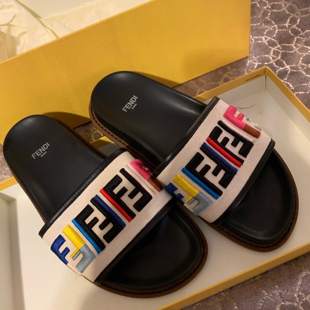 Fendi slides